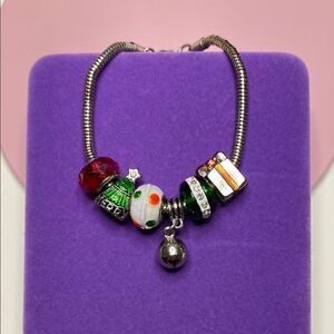 💛 Classic Silver Colorful Christmas Charm Bracelet